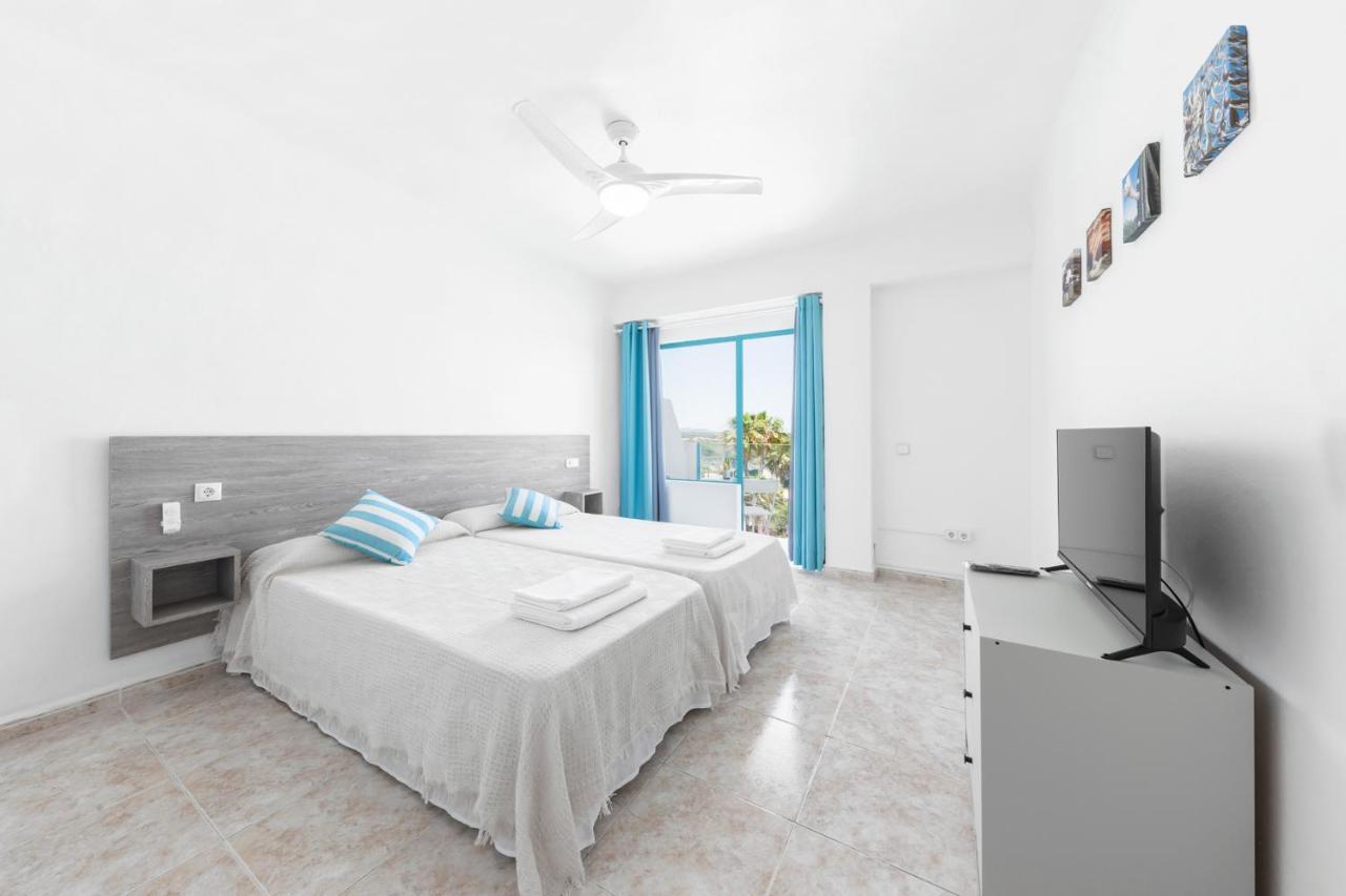 Hostal Cala Llombards Extérieur photo